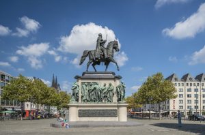 3b_low_koeln_altstadt_30517c_lq